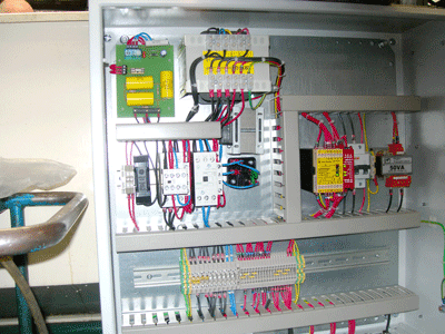DC Breaking System - Inside the Control Panel